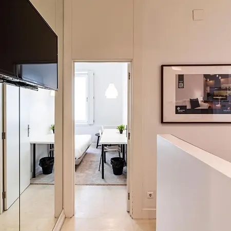 Chiado Fado By Architecture Tote Ser * Lissabon